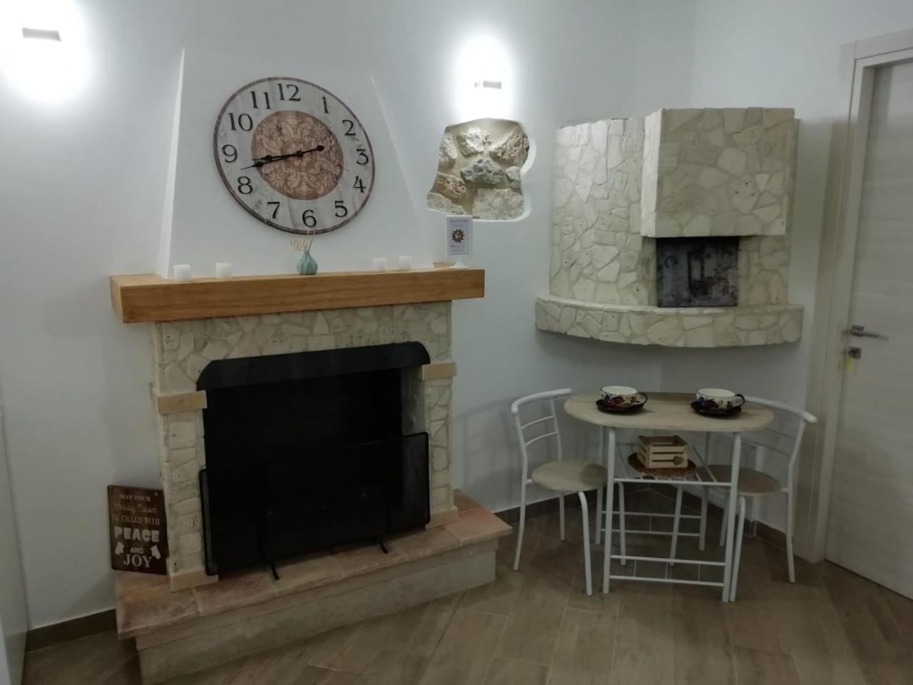 Borgo Sole Luna Bed & Breakfast Fornelli Exterior foto